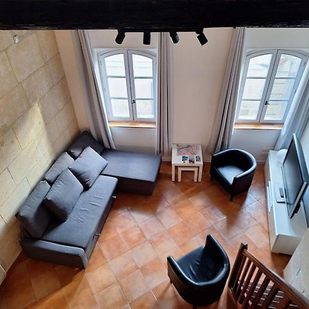 La Garriguette Appart Centre Historique Calme Climatise 6 Couchages Arlés Exterior foto